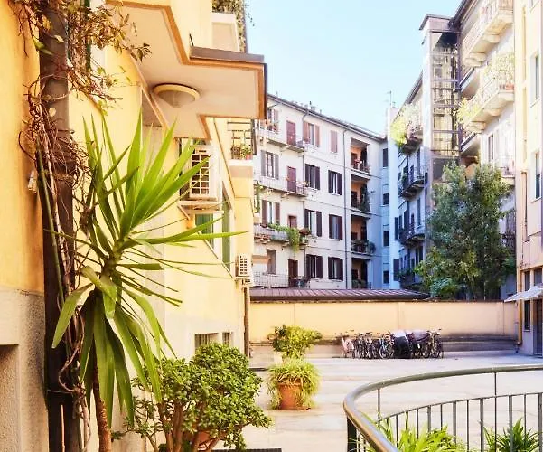 Cenisio 2 Elyon * ميلان