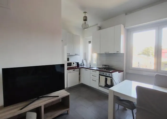 Apartman Bilocale Luminoso E Accogliente Zona Marche *
