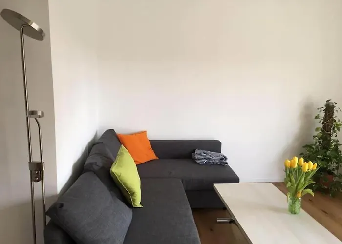 Apartment Marche Milan