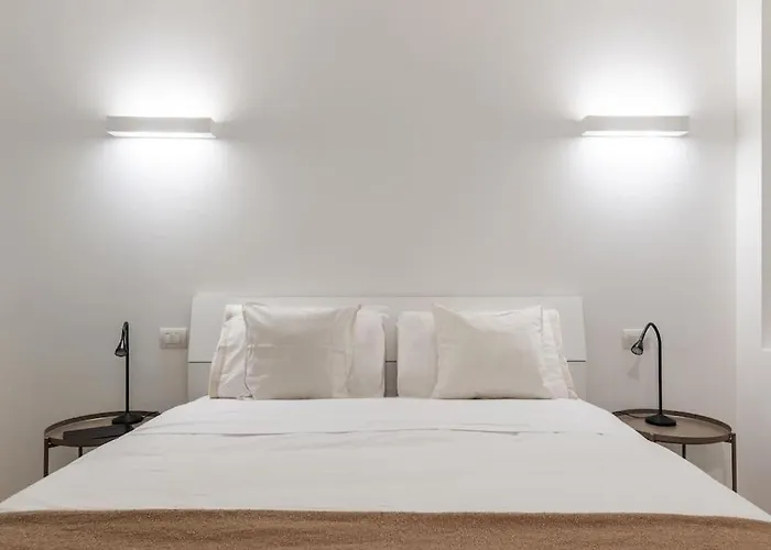 Mora Flexyrent A.c. - Colonne