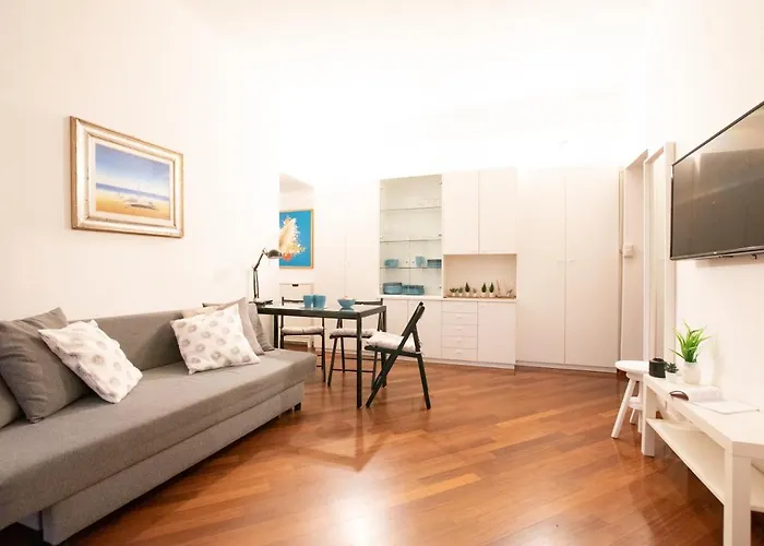 I Host - Bazzini 9 *