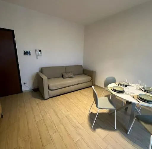 Bam House - Romolo