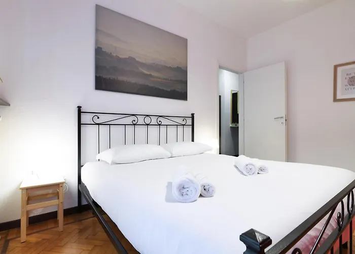 Apartament Primopiano - Amadeo 32 *