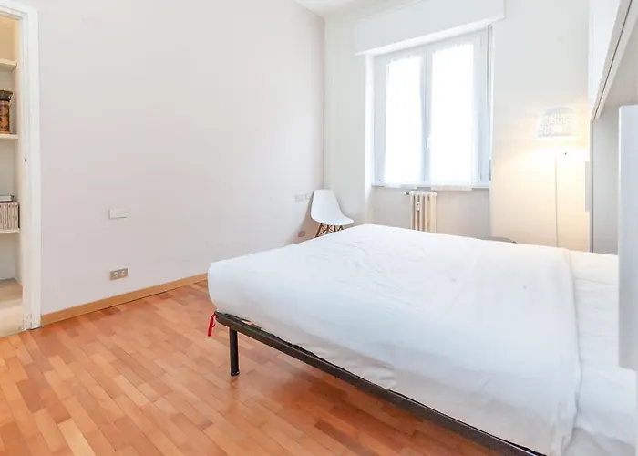 Double In The Center - 20 Min Walk From Duomo Milaan
