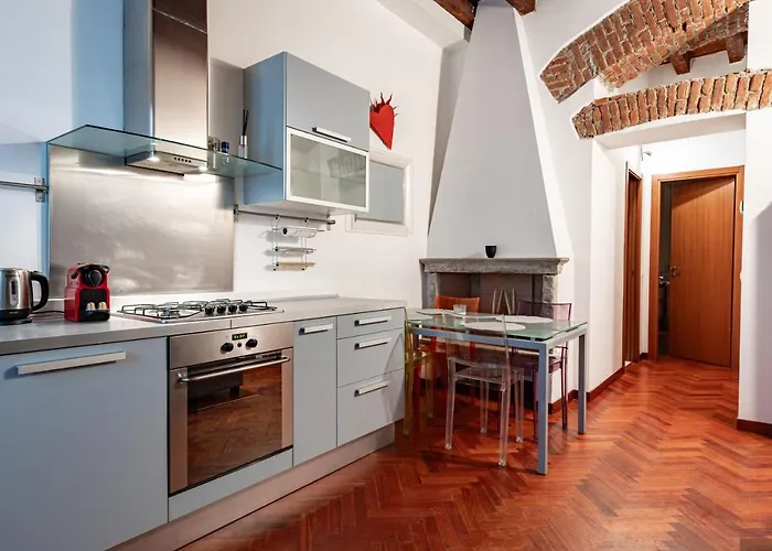 Ticinese Livings Comfy - Full City Center Apartman *