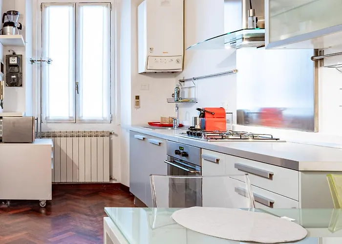 Apartman Ticinese Livings Comfy - Full City Center Milánó