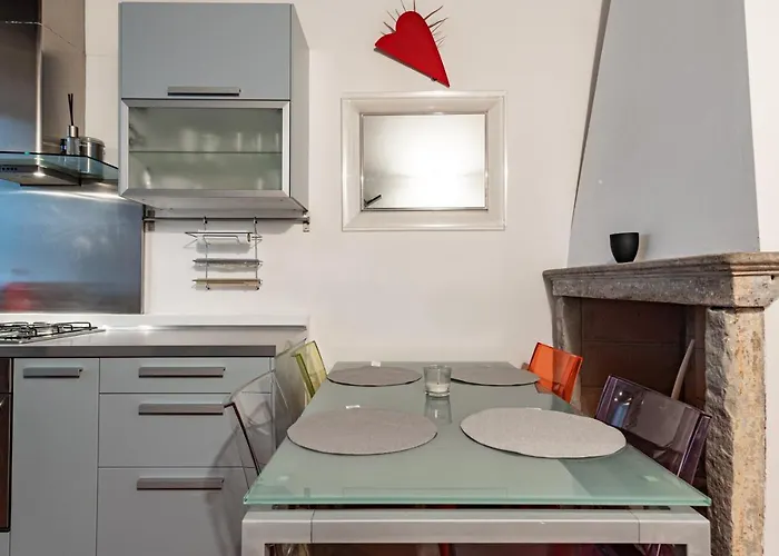 Apartman Ticinese Livings Comfy - Full City Center Milánó