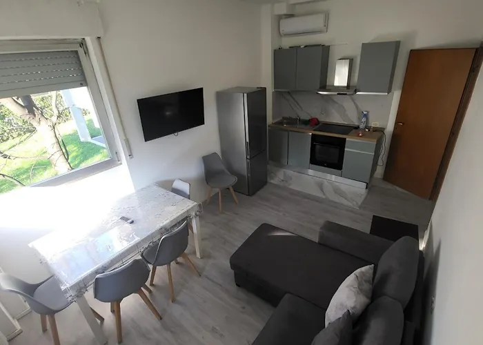 Apartament Toma Trilocale Moderno Per Max 6 Persone