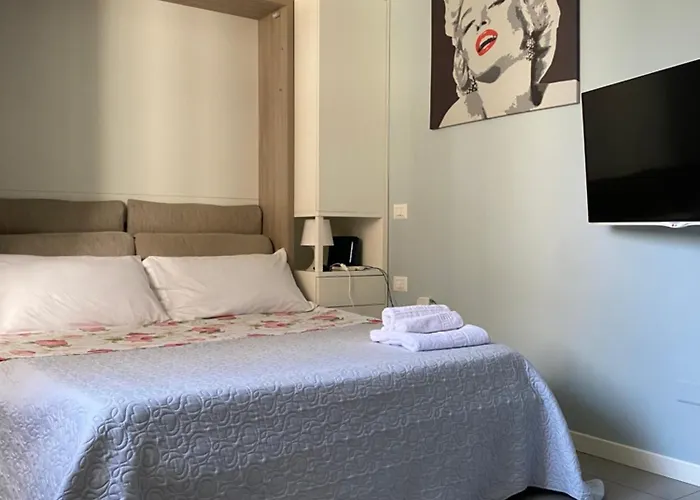 Boutique Duomo E Universita Bocconi *