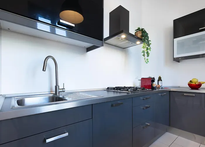 Nam House & Posto Auto Apartamento Milán