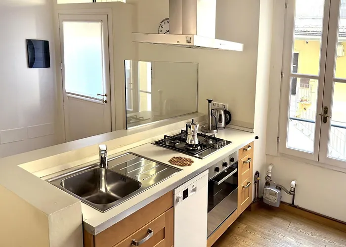 Joivy Cosy Ticinese Retreat 1-bed Flat Near The Duomo 公寓 米兰
