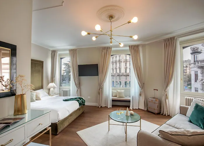 Daplace - Corso Monforte 3*