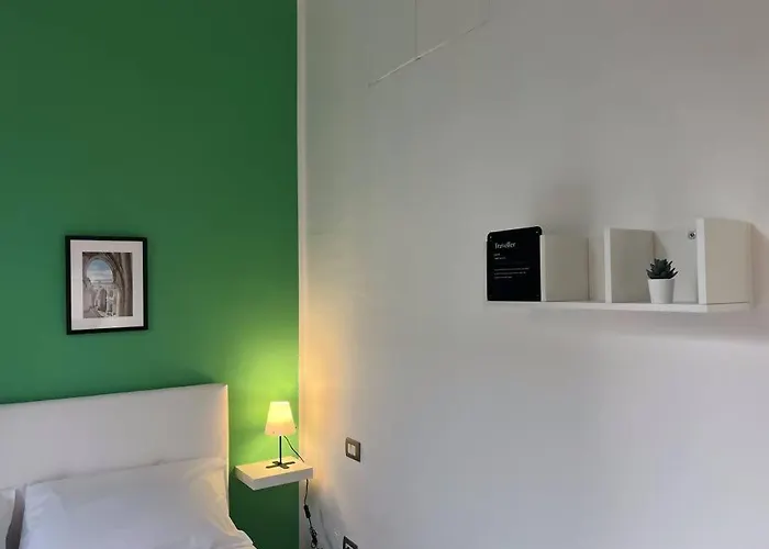 Florence Place * Milano