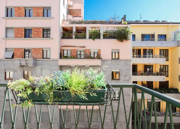 Apartamento Hacca Collection - 3br Bocconi-navigli Milão