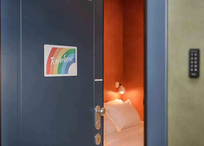 Lejlighed Rainbow Colorful By Station