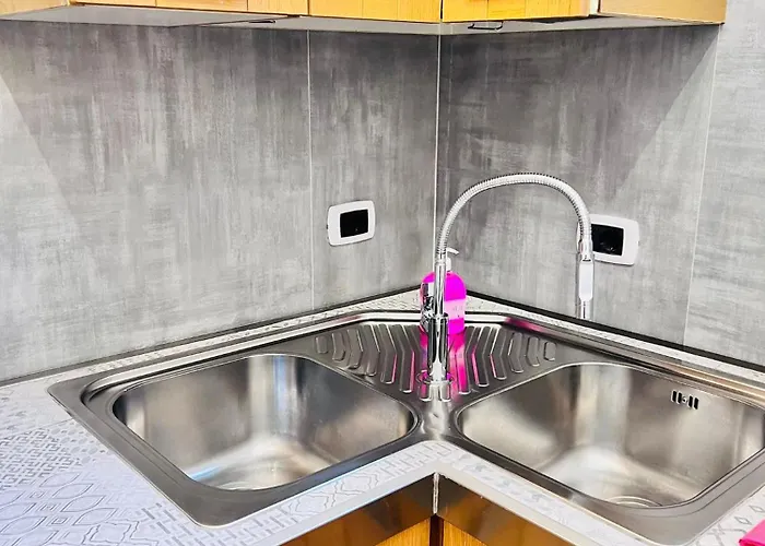 Bb San Siro Couette-café Milan