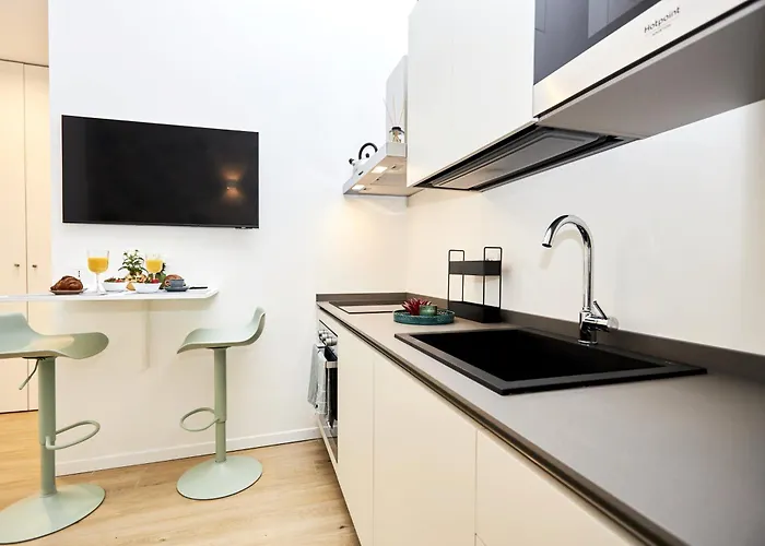 Sanzio 14 - Vicino A Fiera E Stadio דירה