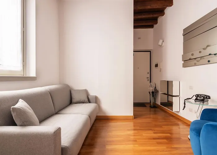 Design Arco Della Pace Апартаменты *