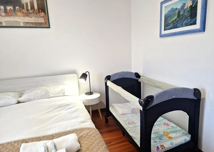 Guesthost - Casa Parkview! Apartmán Milán