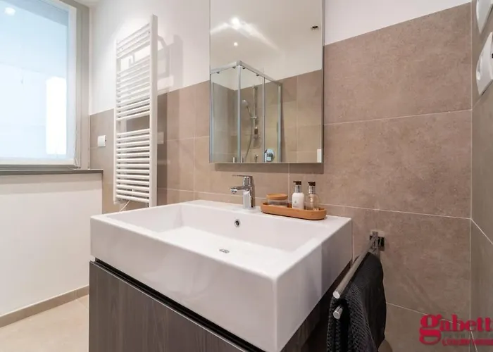 Stilicone 15 - Luxury 4d *