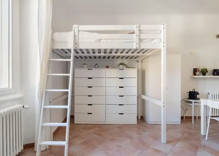 Relax Sui Navigli Милан