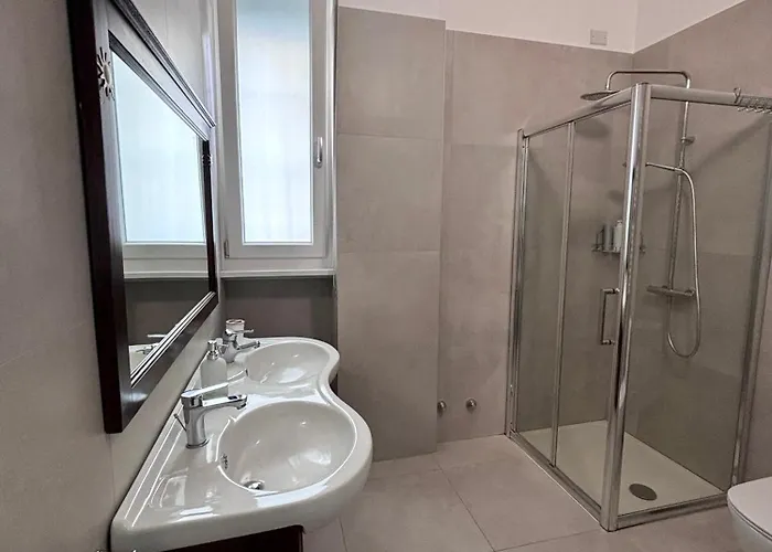 Apartman Bilocale In Bande Nere-metro Rossa Duomo *