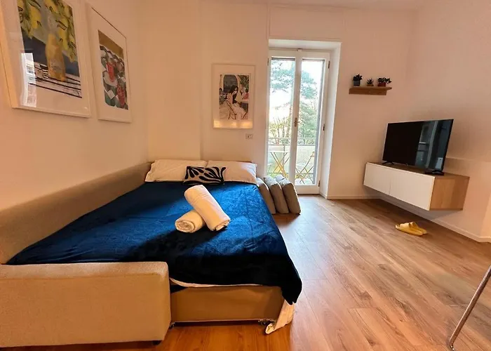 Luxury 1 Bedroom Apartment, Close To San Siro, Fiera And 10 Min Metro To Duomo Milán