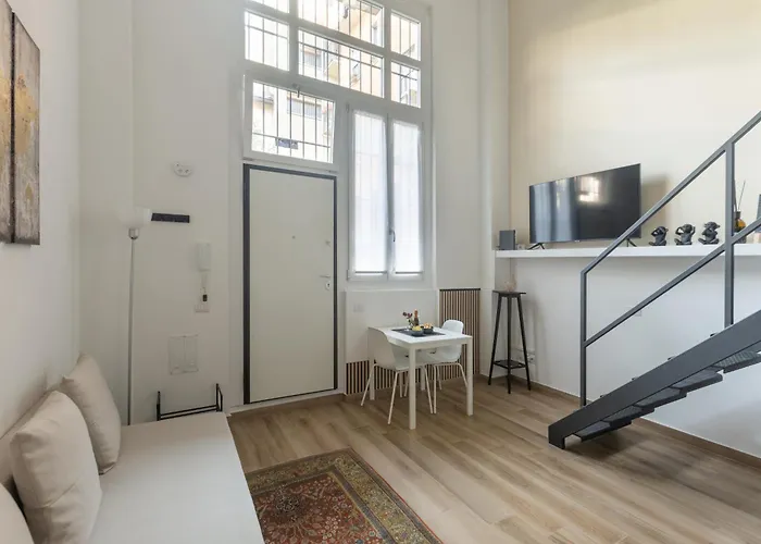 Vakantiehuis Ambrosia Home, Moderno Loft Tra Navigli E Bocconi - Daniele Milaan