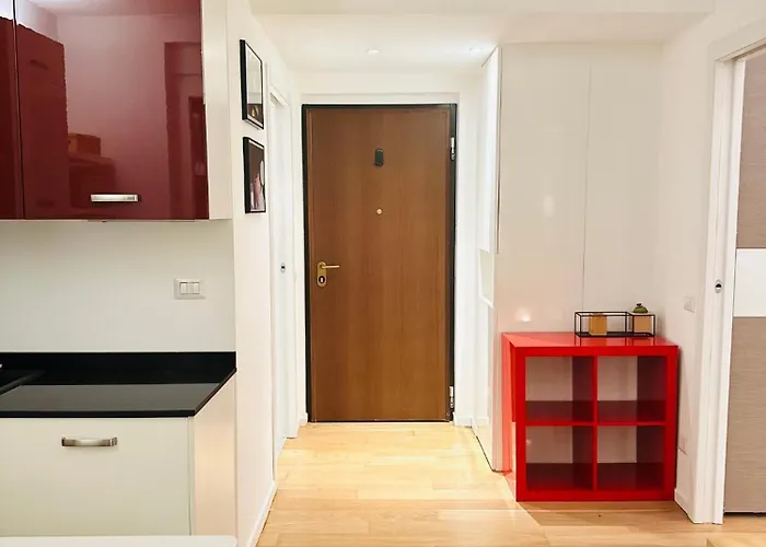 Xenia - Cozy Two-room In Station Apartmán Milán