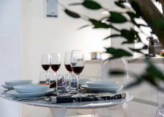 The Rent - One-bedroom Near Crocetta Apartment *