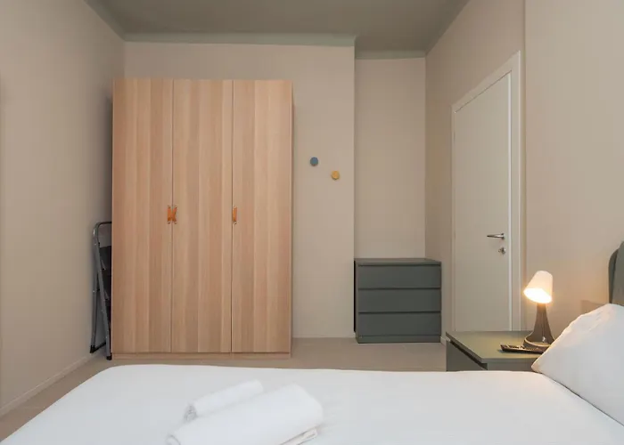 Ihost - Stendhal 49 Milaan