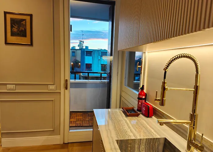 Ottoboni 2a Luxury Penthouse