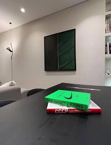 Duca Dei Navigli - Luxury In Milan