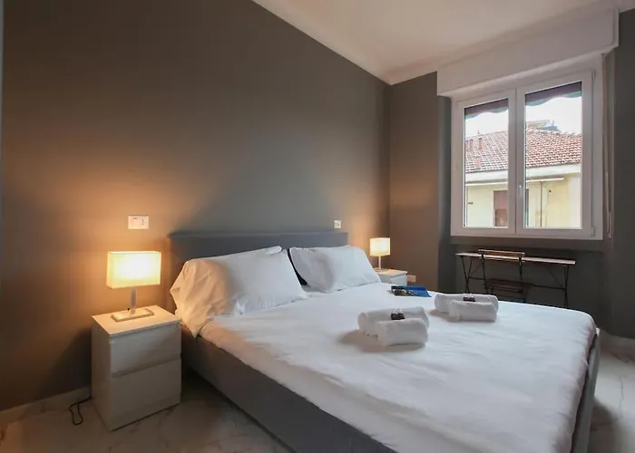Hacca Collection - Bocconi, Porta Romana 2br Lägenhet *
