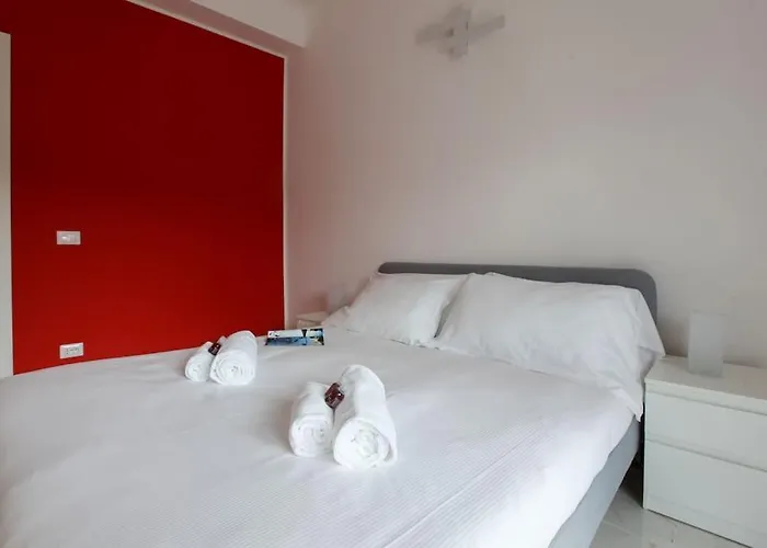 Hacca Collection - Bocconi, Porta Romana 2br Appartamento *