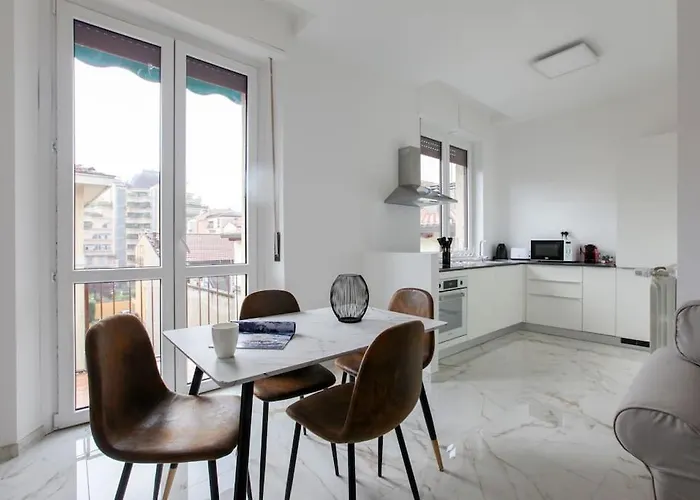 Appartamento Hacca Collection - Bocconi, Porta Romana 2br Milano