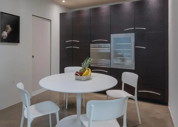 Luxury Loft Porta Venezia In Downtown * Mediolan