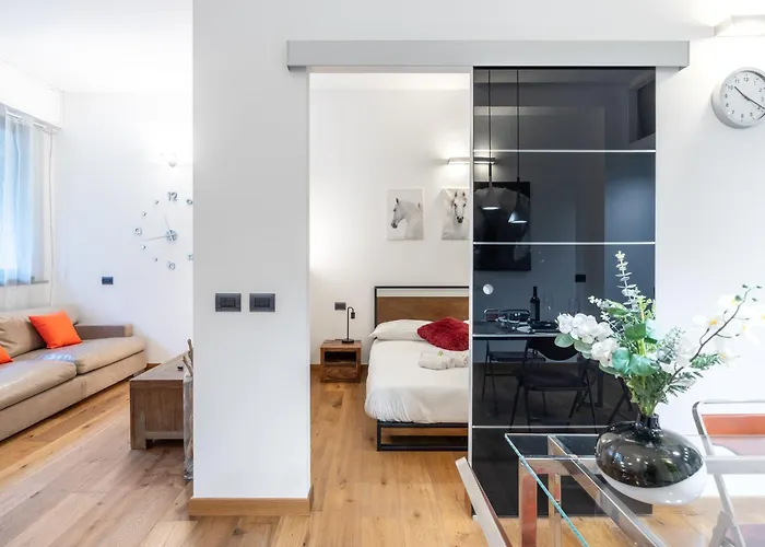شقة Exclusive Suite1- Vicino Metro, Citylife, Stadio San Siro E Fiera *