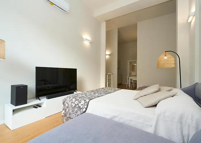 Duomo Luxury Loft A Step From Duomo ミラノ