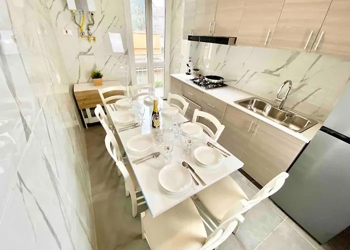 Apartmán 12 Minuti Dal Duomometro+10 Posti Letto *