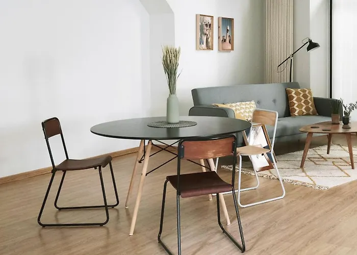 Comecasa Bright Flat With Private Terrace Lägenhet