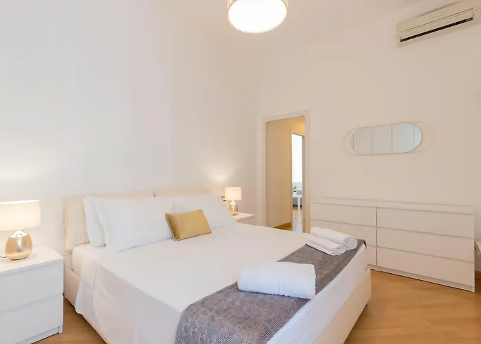 Retreats Navigli Appartement *