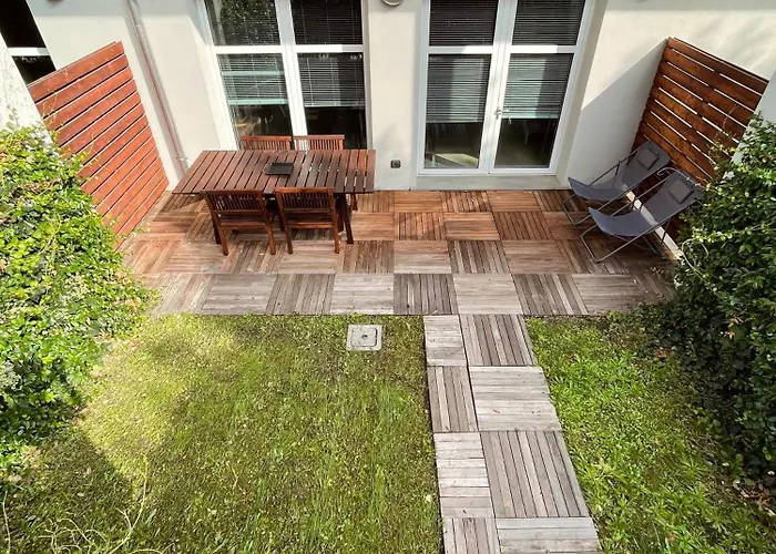 Ampio Loft Su Due Livelli Con Giardino 公寓 *
