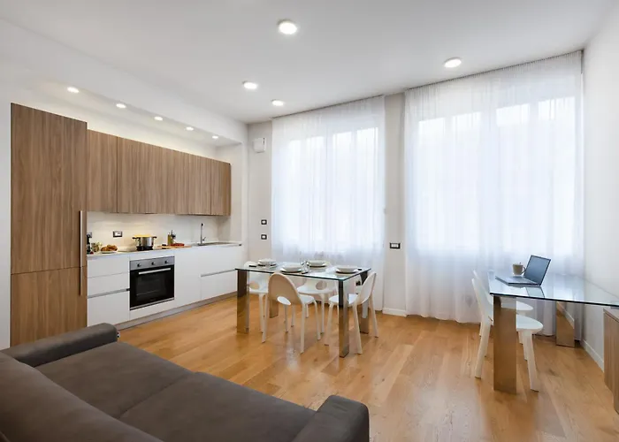 Apartment Navigli - Uni Bocconi Elegant Suite, Wi-fi, Tram Milan