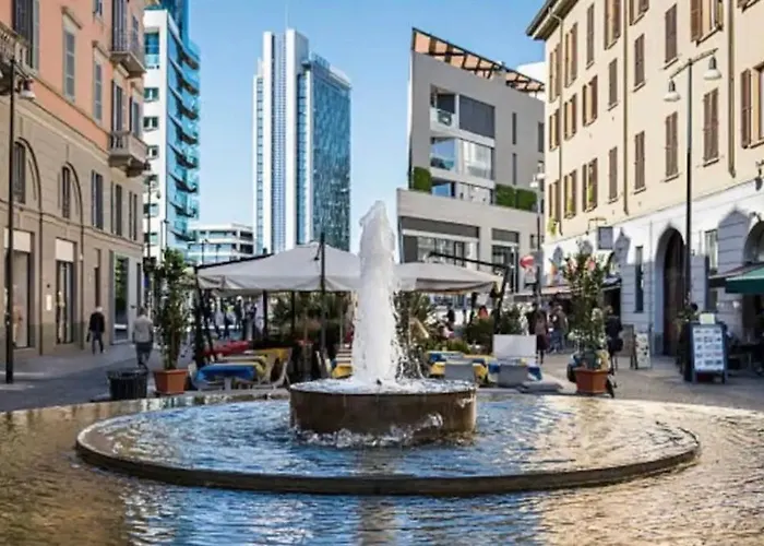 Porta Garibaldi-isola