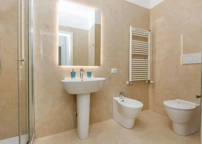 12th Floor Diamond Tower - 72 Apartamento