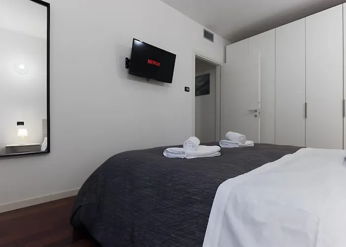 Comfort With Fast Wifi And Free Netflix Apartamento Milão