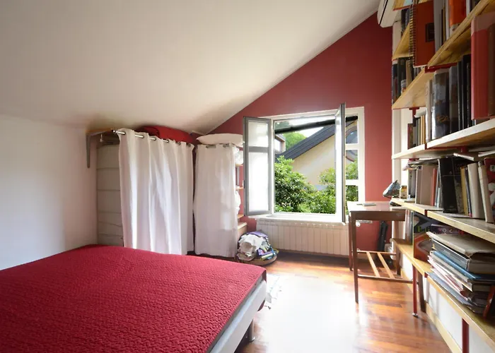 Luxury Bohemian Loft Navigli Area شقة *