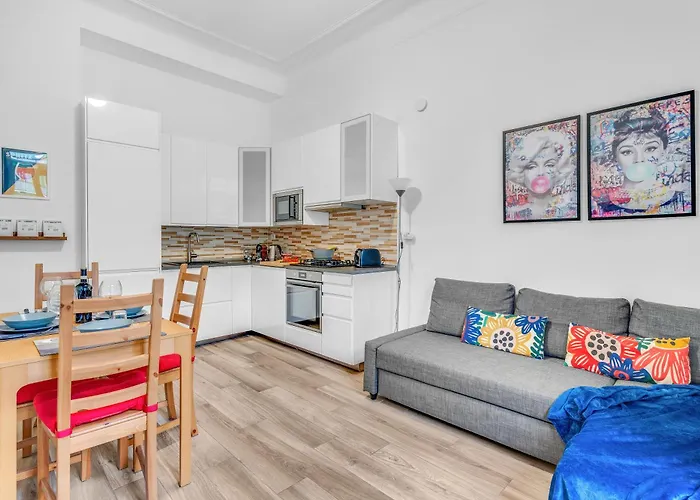 Ellebnb - Wifi, Netflix E Metro M2 A 100 Metri Apartament *