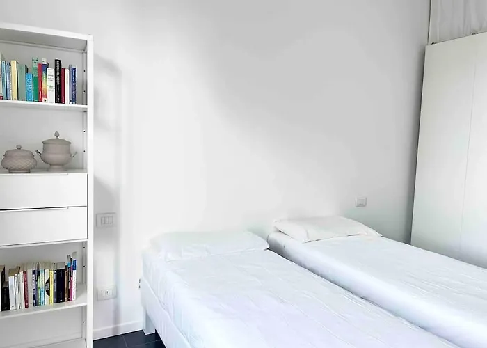 Stadium ~ For Rent Apartment Mailand
